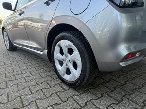 Suzuki Swift Comfort CVT Hybrid +Totw+Navi+RCAm+LED+ 4.678 km 21.450 &euro; Meerbusch 40667