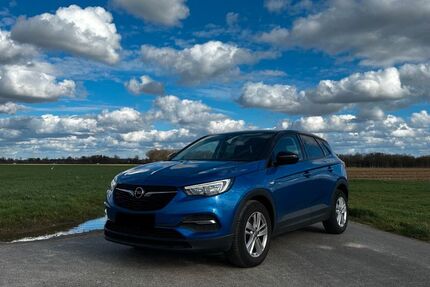 Opel Grandland (X) 51.000 km 15.900 &euro; Niederkrüchten 41372