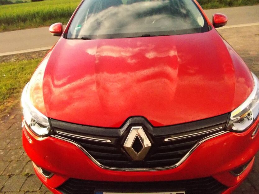 Renault Megane 81.000 km 8.400 € Morbach-Hoxel 54497