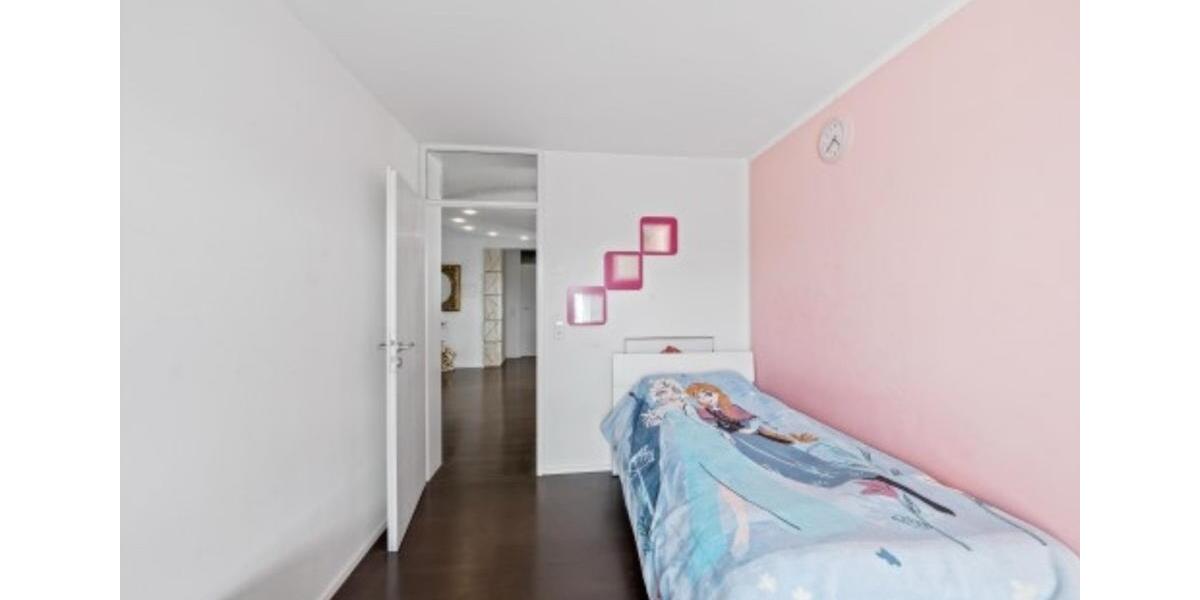 Penthouse mit Panorama: Exklusiver Blick über Reutlingen 4.5 zimmer