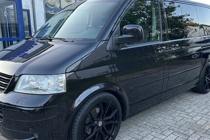 VW T5 Transporter 270.000 km 11.450 € Kiel 24145