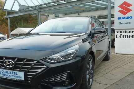 Hyundai i30 19.000 km 22.350 € Leutenbach 91359