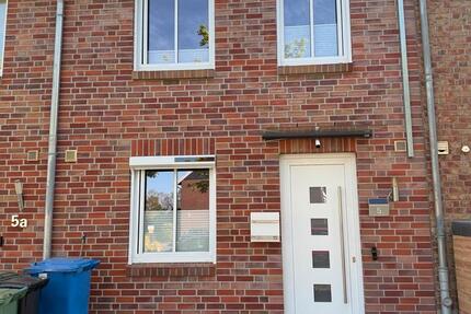 Haus Achim - 4.5 Zimmer, 124 m&sup2;, 1.490&euro; | Angebot:26417052