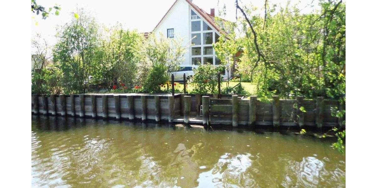 Einfamilienhaus Neukalen - 8 Zimmer, 161 m&sup2;, 395.000&euro; | Angebot:25303081