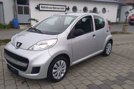 Peugeot 107 154.000 km 2.300 € Itzgrund / Kaltenbrunn 96274
