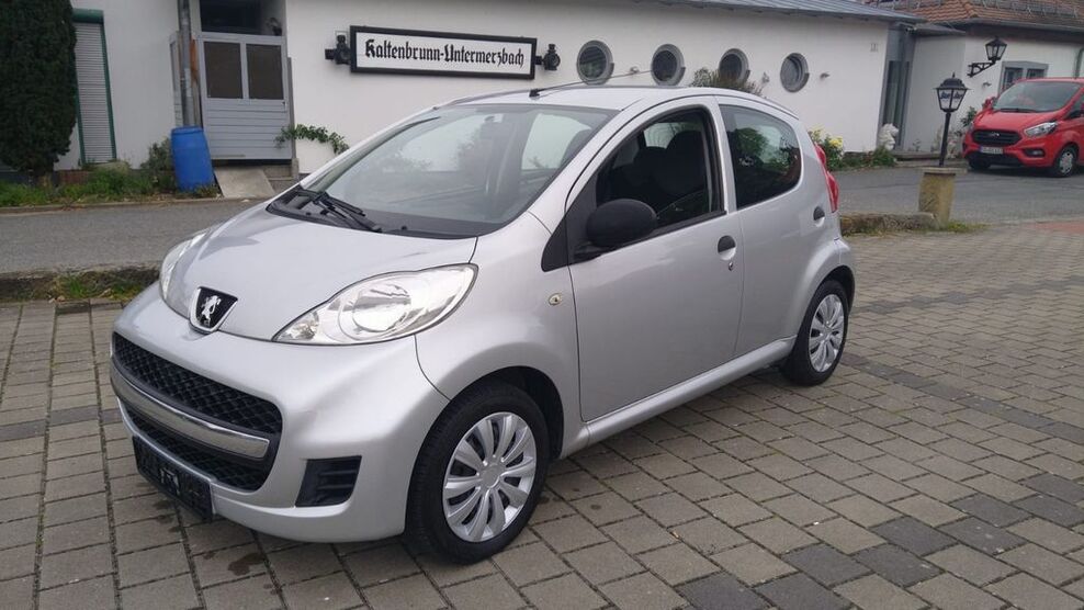 Peugeot 107 154.000 km 2.300 € Itzgrund / Kaltenbrunn 96274