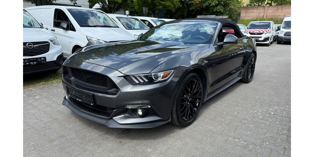 Ford Mustang 127.000 km 27.900 &euro; Heimersheim 53474