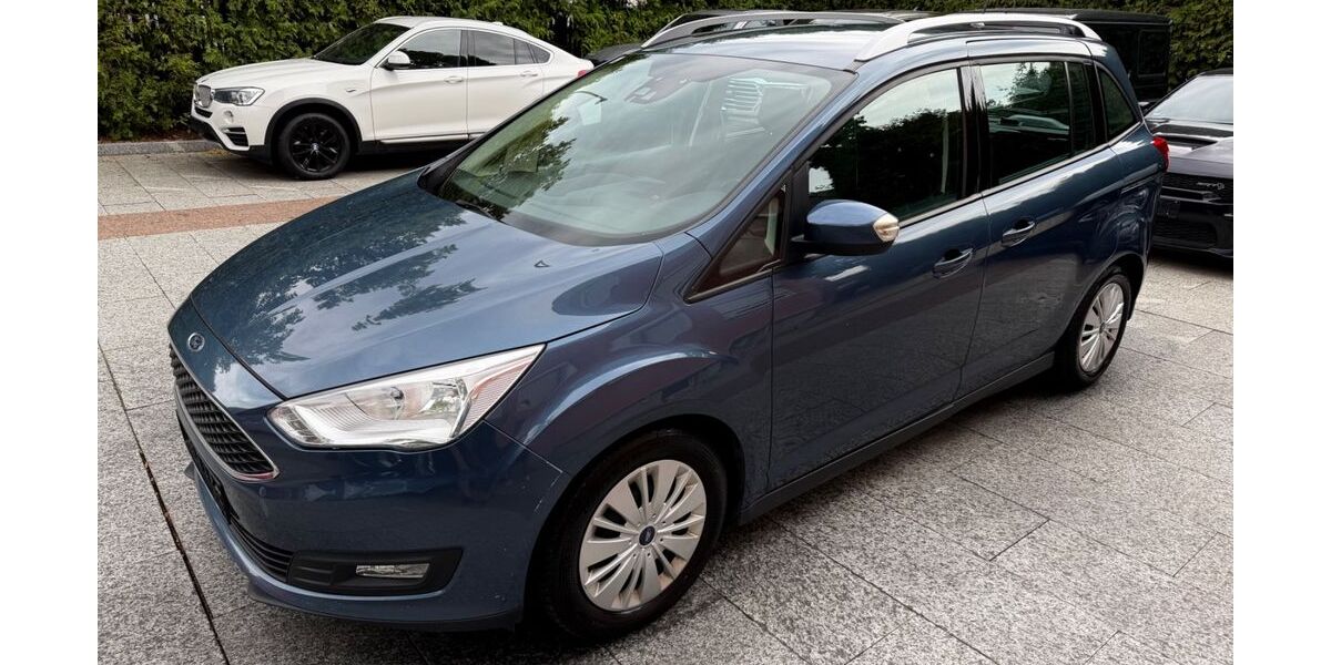 Ford Grand C-Max 164.000 km 7.880 &euro; München 81827
