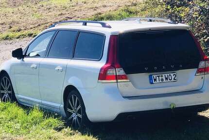 Volvo V70 173.700 km 12.600 € Klettgau 79771