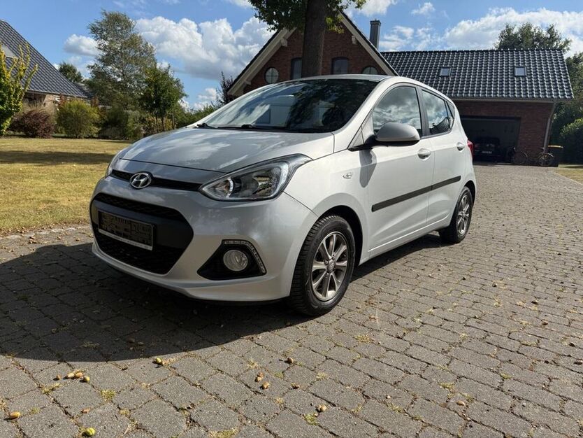 i10