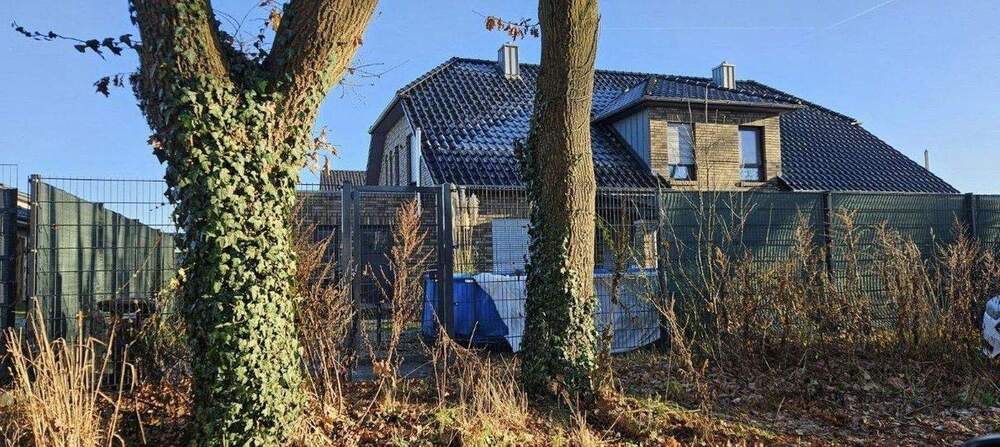 Doppelhaushälfte Hammah - 5 Zimmer, 165 m&sup2;, 1.700&euro; | Angebot:24735864