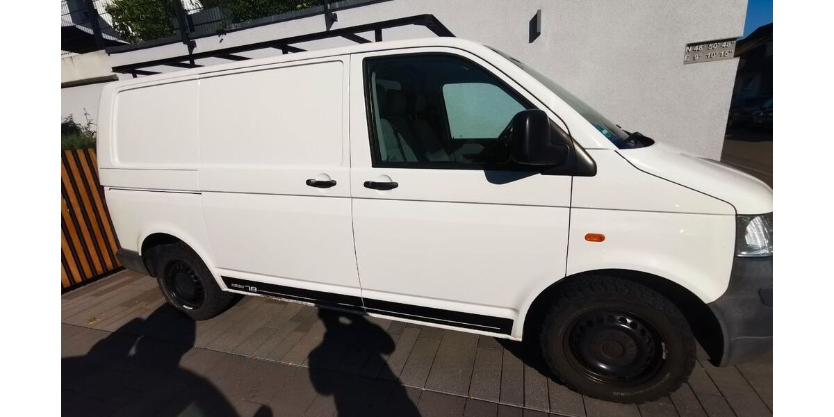VW T5 Transporter 320.000 km 5.500 &euro; Stuttgart 70439