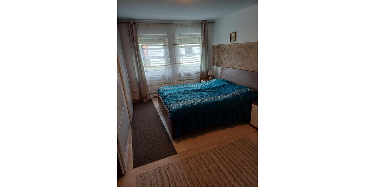 Doppelhaushälfte Schnaittach - 8 Zimmer, 270 m&sup2;, 593.000&euro; | Angebot:27137856