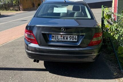 Mercedes-Benz 220 286.000 km 6.300 € Kleinwallstadt 63839