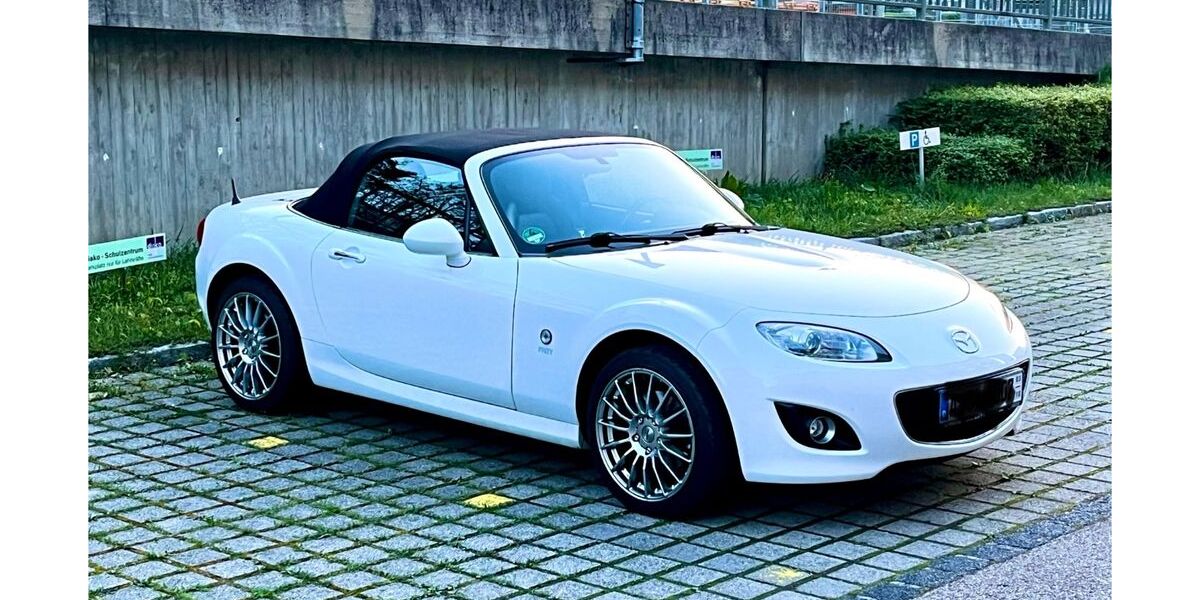 Mazda MX-5 120.069 km 12.600 &euro; Thierhaupten 86672