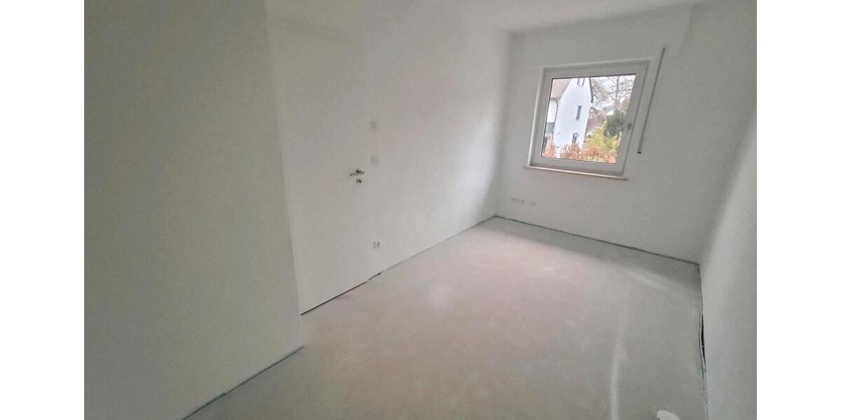Reihenhaus Ingolstadt Nordost - 4 Zimmer, 112 m&sup2;, 1.700&euro; | Angebot:24706300