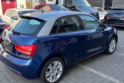 Audi A1 140.000 km 8.500 &euro; Volkach 97332