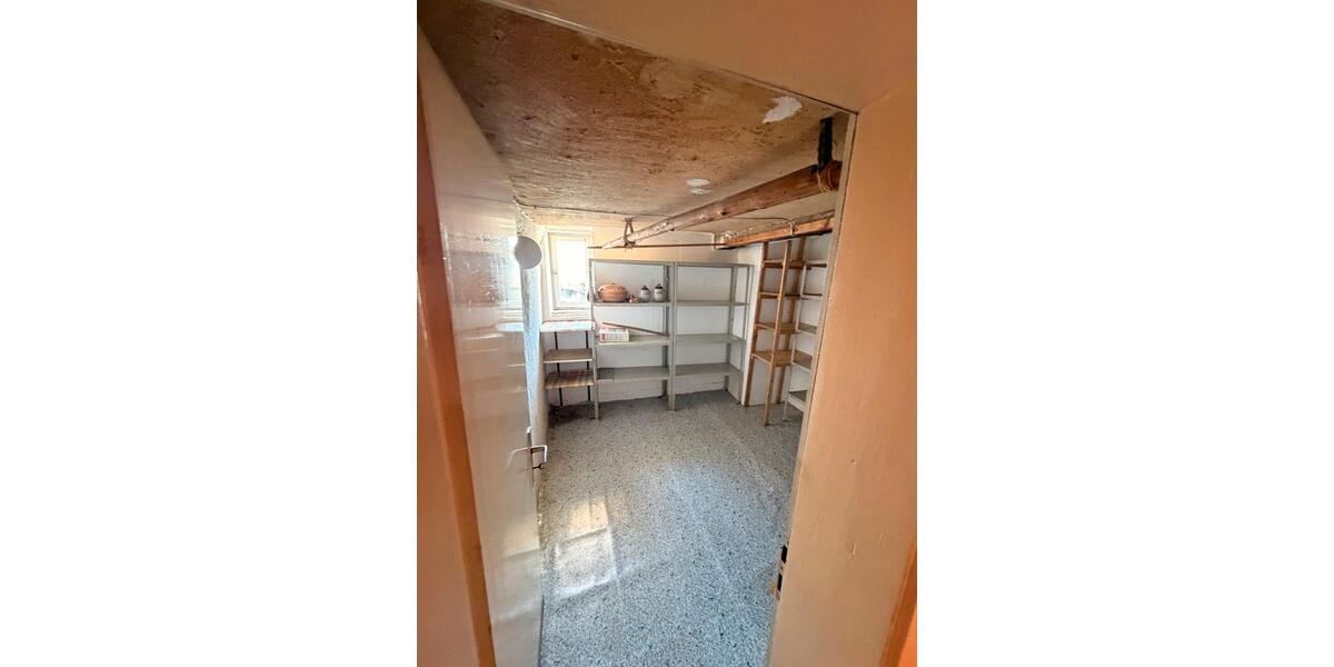 Einfamilienhaus Rotenburg an der Fulda - 6 Zimmer, 137 m&sup2;, 69.450&euro; | Angebot:26964017