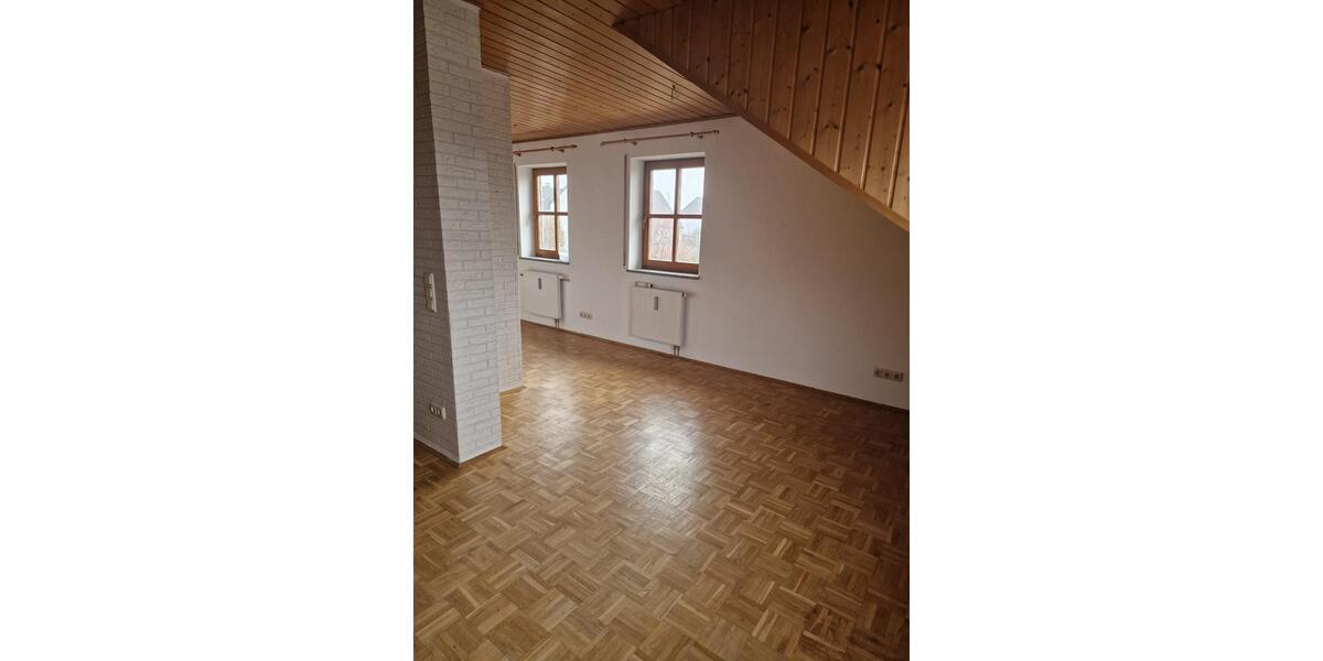 Etagenwohnung Maxhütte-Haidhof Haidhof - 2 Zimmer, 70 m&sup2;, 700&euro; | Angebot:25321414