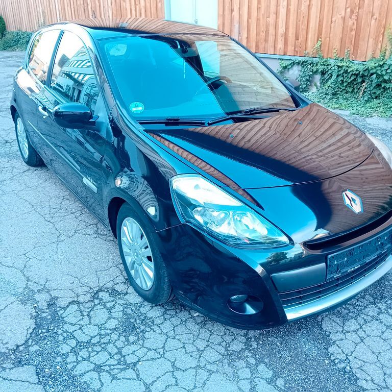 Clio