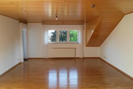 3-Zimmer Wohnung (DG) im Zweifamilienhaus