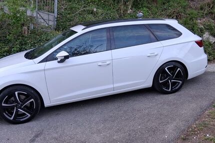 Seat Leon 100.770 km 12.300 &euro; Metzingen 72555