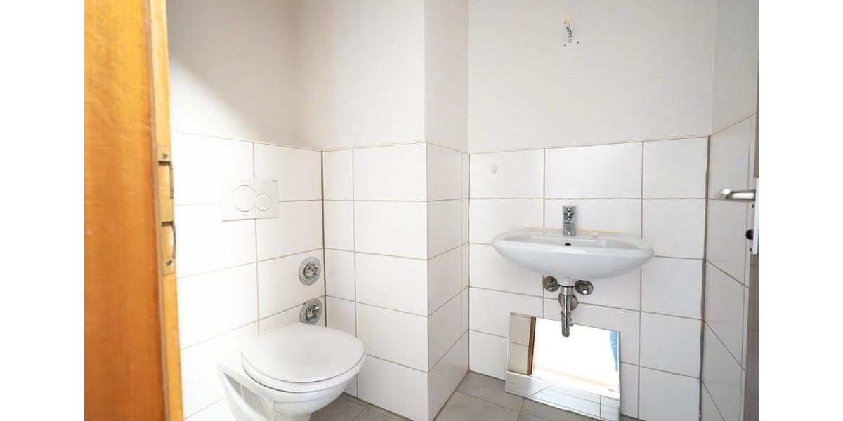 Etagenwohnung Ostheim vor der Rhön Ostheim v.d.Rhön - 3 Zimmer, 110 m&sup2;, 690&euro; | Angebot:25885054