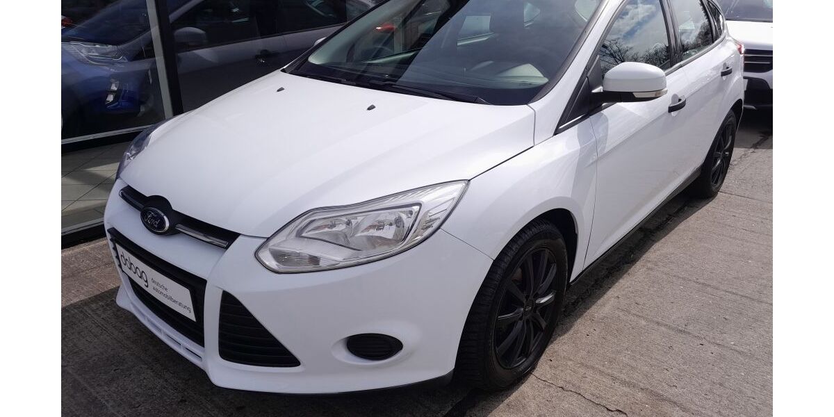 Ford Focus 69.500 km 8.990 &euro; Kremmen bei Berlin 16766