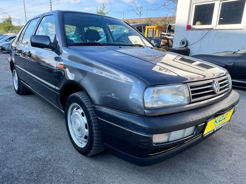 VW Vento 127.000 km 4.900 € Mannheim 68199
