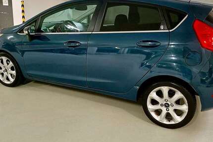 Ford Fiesta 264.000 km 2.450 € Adelsheim 74740