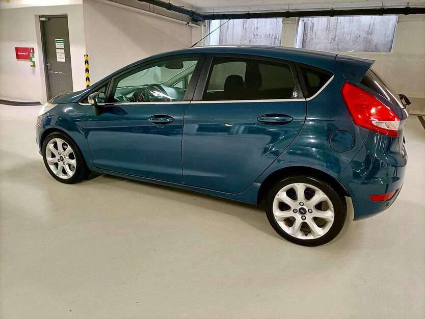Ford Fiesta 264.000 km 2.450 € Adelsheim 74740