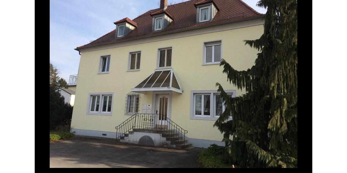 Dachgeschoßwohnung Ulm Obertalfingen - 4 Zimmer, 100 m&sup2;, 1.500&euro; | Angebot:24701536