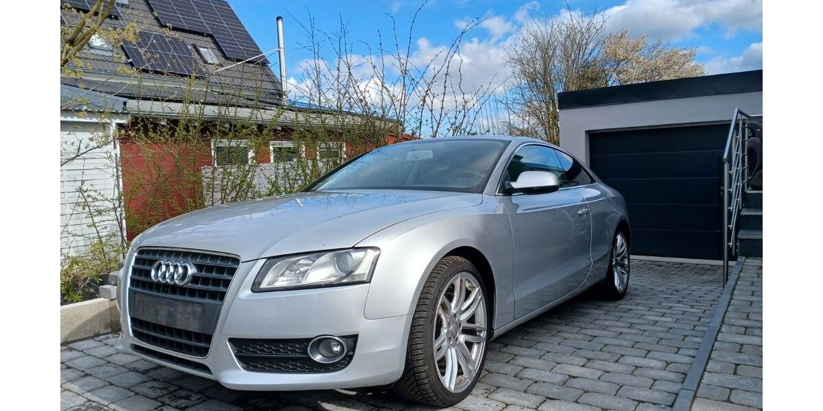 Audi A5 160.165 km 8.250 &euro; Zülpich 53909