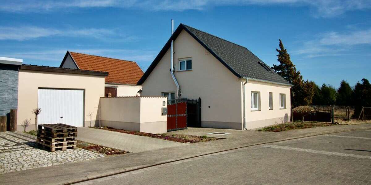 Einfamilienhaus Niedergörsdorf - 5 Zimmer, 130 m&sup2;, 260.000&euro; | Angebot:26234825