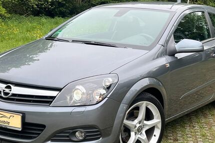 Opel Astra 26.000 km 14.990 € München 81243