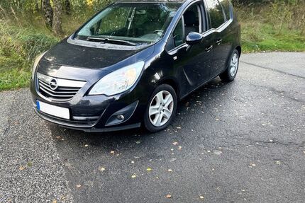 Opel Meriva 187.140 km 1.600 &euro; Kaltenkirchen 24568