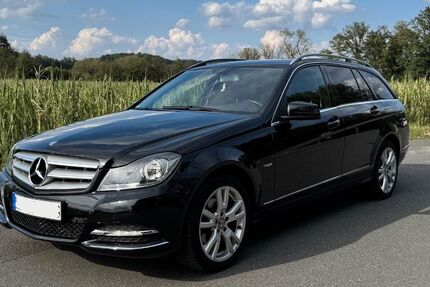 Mercedes-Benz C 250 101.000 km 12.900 &euro; Röthenbach 90552