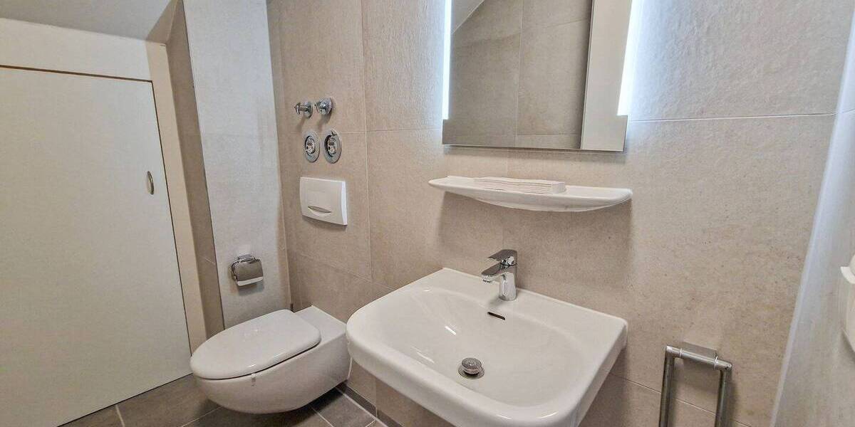 Gewerbeobjekt München Neuhausen-Nymphenburg - 1.475.000&euro; | Angebot:26819758