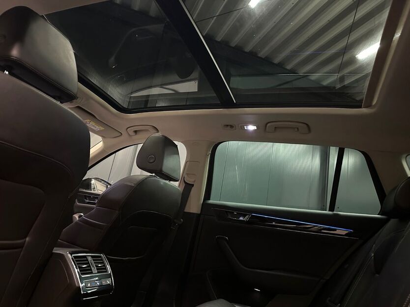Skoda Superb 85.000 km 31.490 € Helmstedt 38350