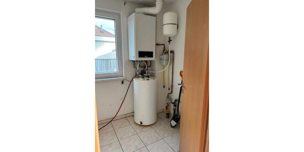 Einfamilienhaus Bentwisch - 5 Zimmer, 140 m&sup2;, 250.000&euro; | Angebot:26777795