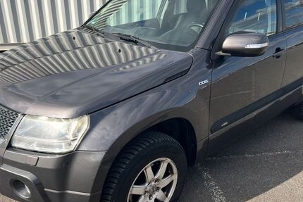 Suzuki Grand Vitara 161.000 km 5.499 &euro; Berlin 12057