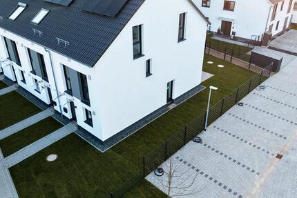 Haus Einhausen - 5.5 Zimmer, 142 m&sup2;, 2.125&euro; | Angebot:26299993