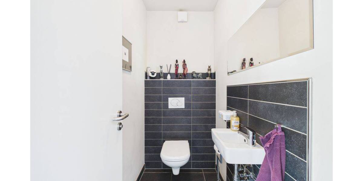 Einfamilienhaus Saarwellingen / Schwarzenholz Schwarzenholz - 6 Zimmer, 156 m&sup2;, 398.000&euro; | Angebot:26879081