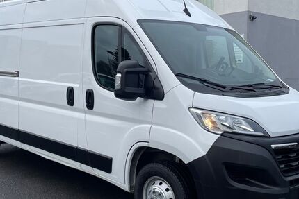 Opel Movano 82.653 km 15.990 &euro; Baunatal 34225