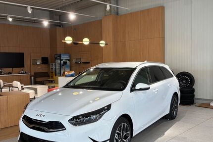 Kia ceed Sportswagon 2.000 km 24.490 &euro; Arnsberg-Neheim 59755