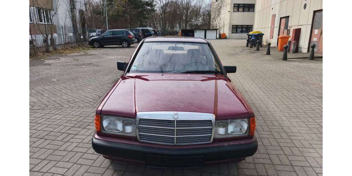 Mercedes-Benz 190 181.203 km 3.399 &euro; Berlin 12349