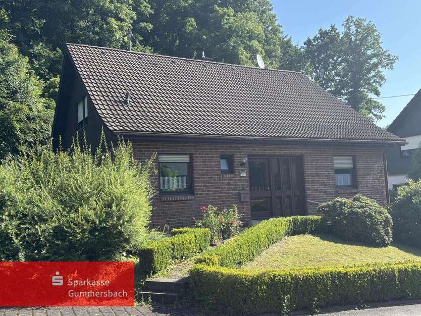 Haus zum Kaufen in Gummersbach 320.000 € 146 m²
