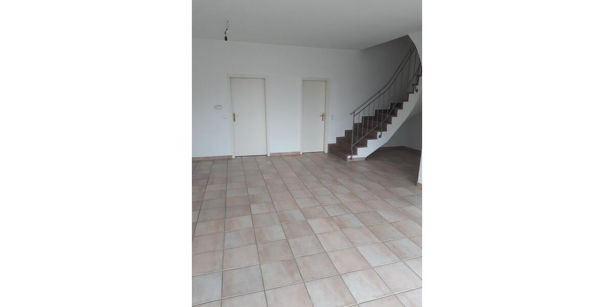 Etagenwohnung Saarburg - 5 Zimmer, 105 m&sup2;, 900&euro; | Angebot:26311752