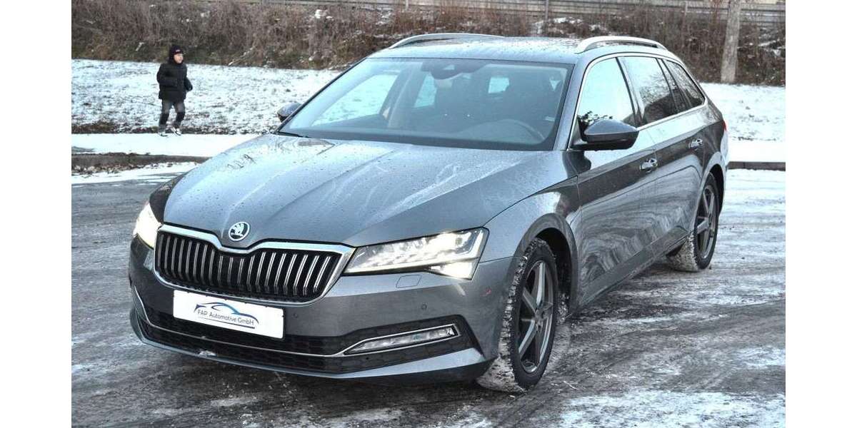 Skoda Superb 157.600 km 25.950 &euro; Stuttgart 70499