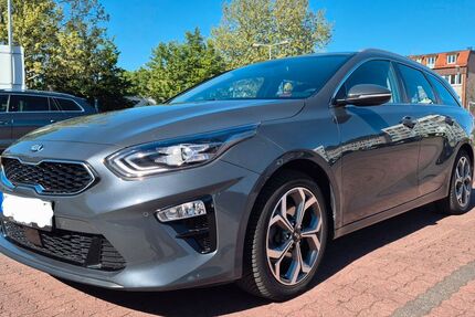 Kia ceed Sportswagon 53.000 km 14.950 &euro; Hamburg 22089